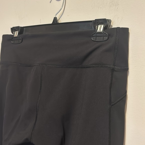Lululemon Home Stretch Crop 19" Black size 10 - Picture 7 of 11